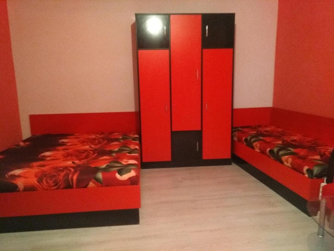Studio Ekzarh فارنا المظهر الخارجي الصورة